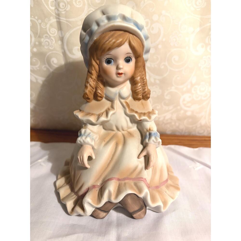 Vintage‎ Brinns Little Girl Figurine
